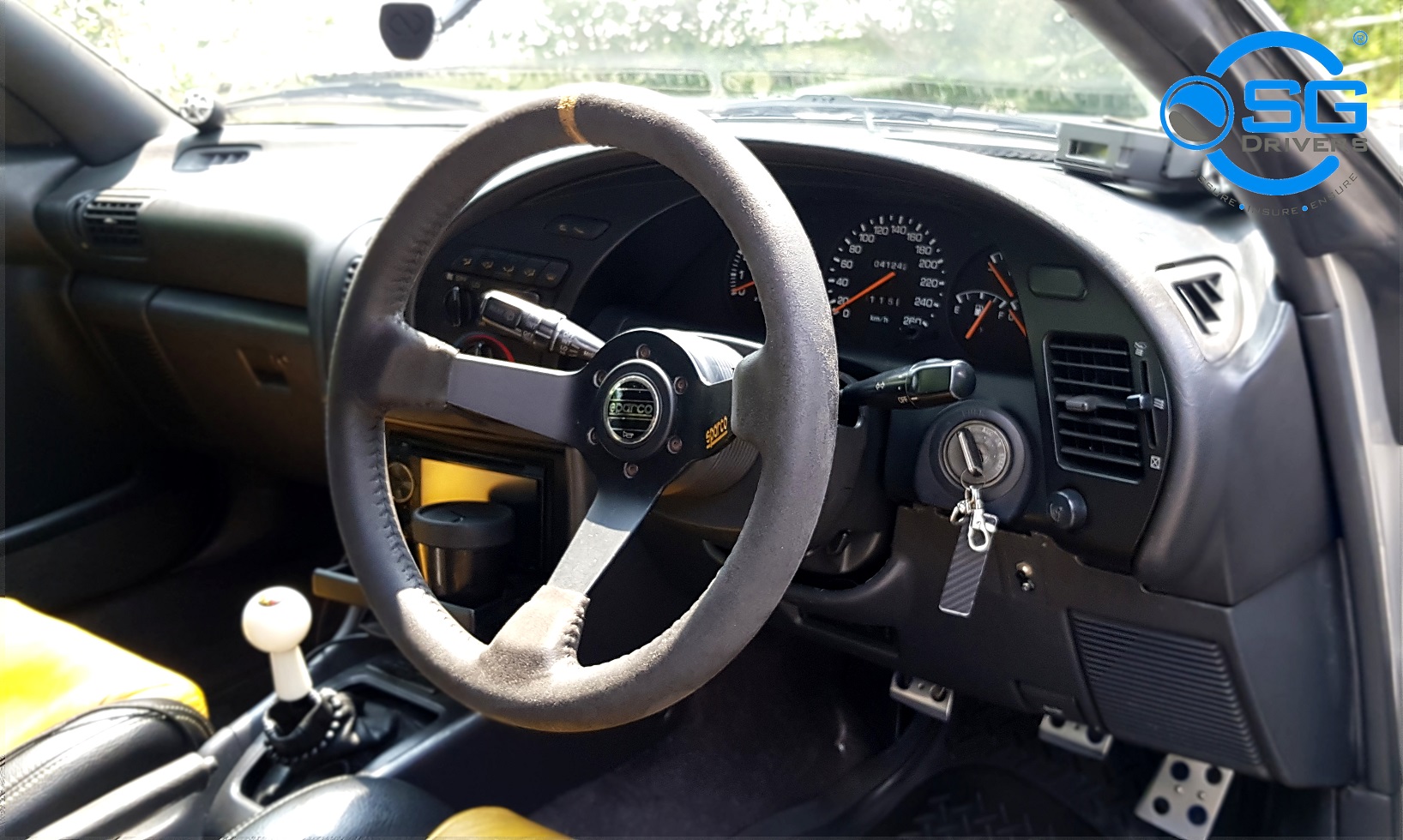 GT4 interior Toyota Celica ST185 Singapore Silver Sparco CS edition
